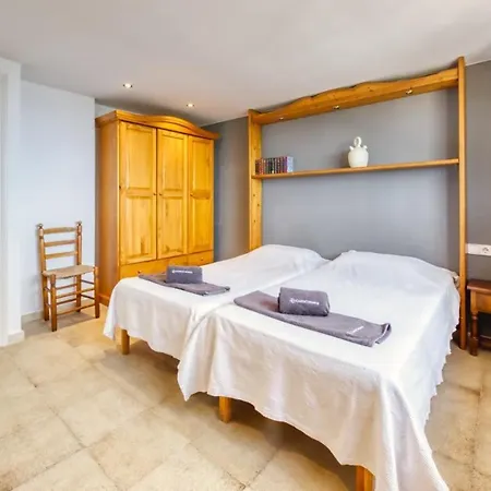 Sleeps 8 Pool Wifi *