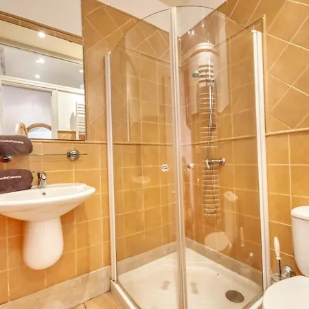 Sleeps 8 Pool Wifi * יורט דה מאר